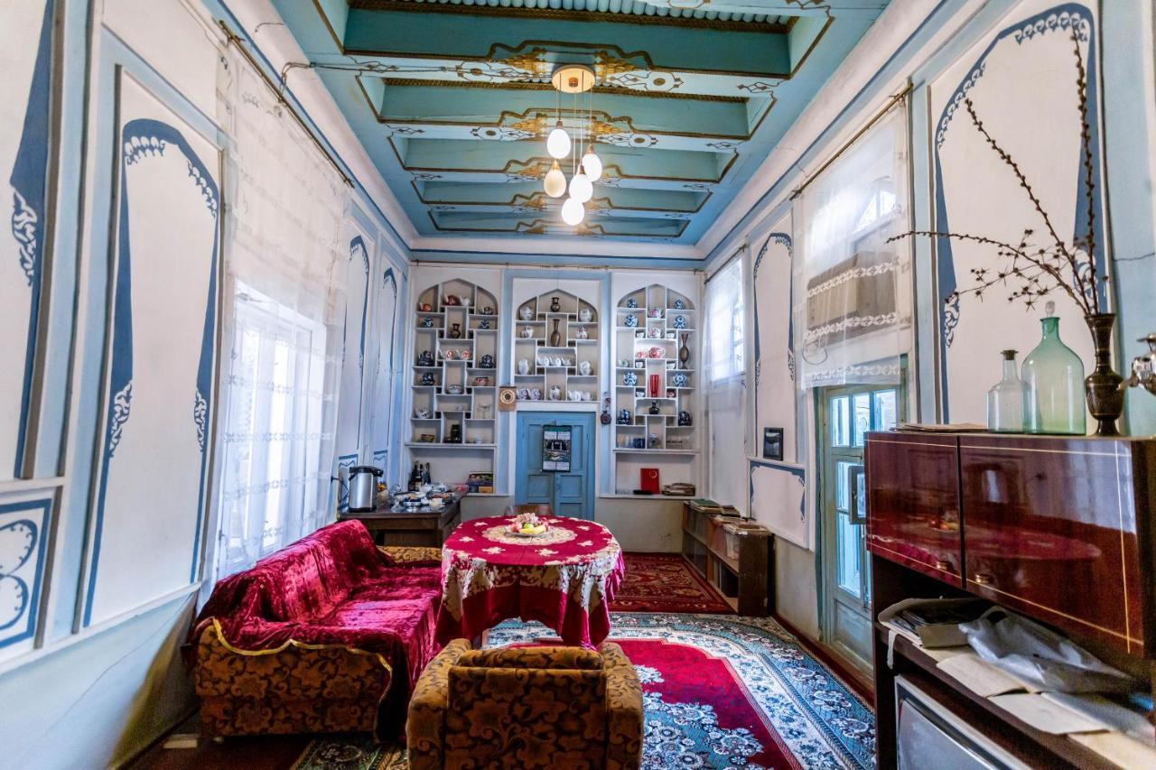 Usman Heritage Hotel Bukhara Esterno foto